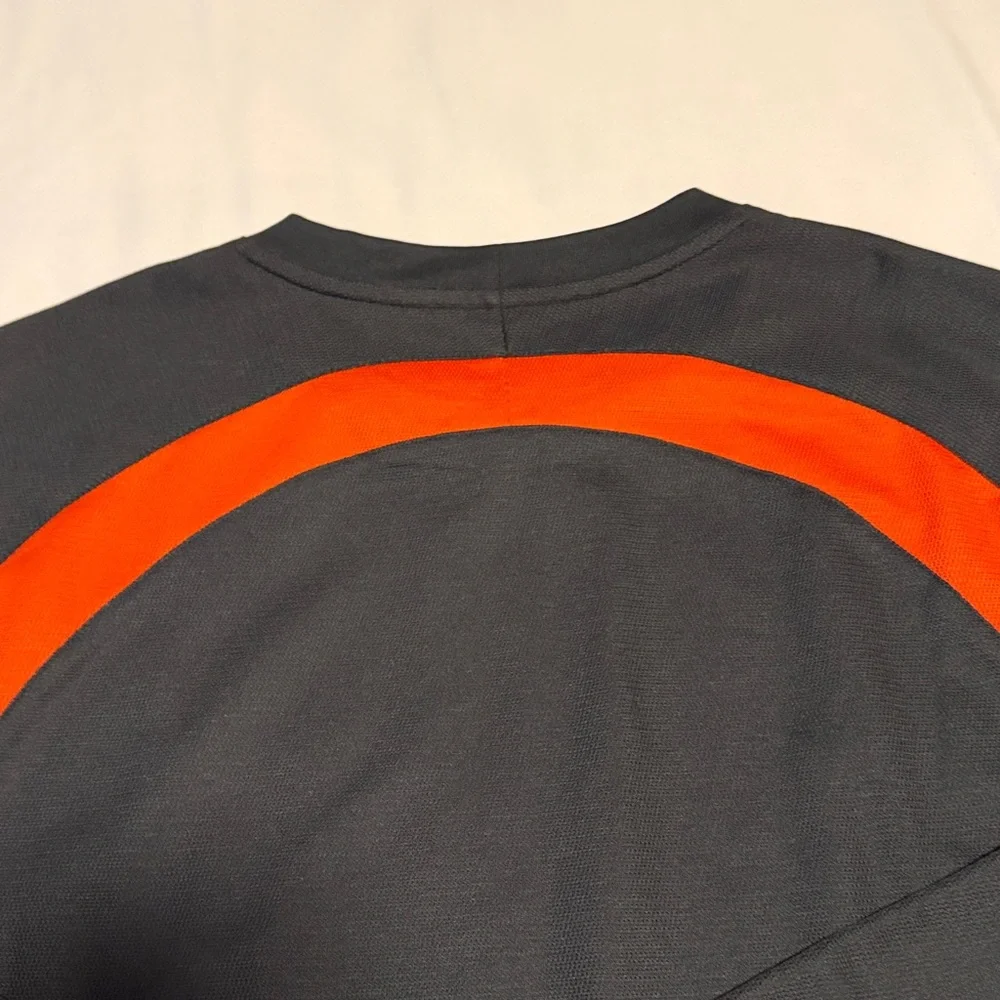 Nike Men’s Long-Sleeve Athletic Shirt in Charcoal with Orange Panels